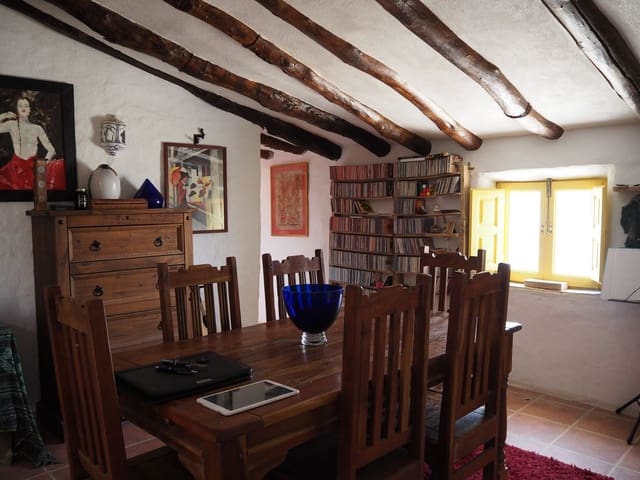 5 soveværelse Byhus til salg i Caniles - € 139.000 (Ref: 9106416)