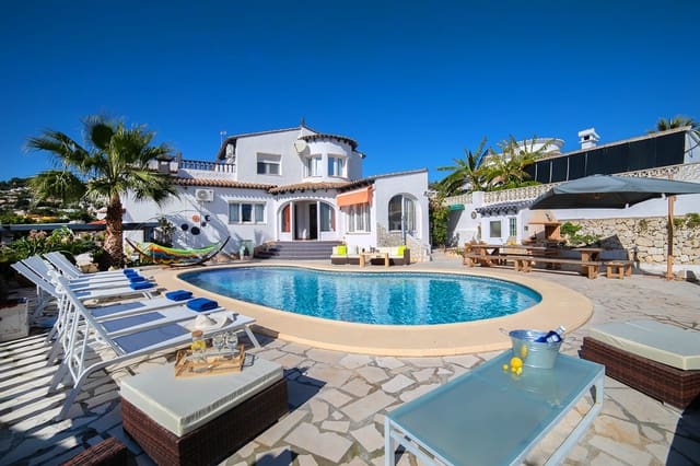 7 makuuhuone Huvila myytävänä paikassa Pinar del Advocat - Cometa, Teulada-Moraira mukana uima-altaan - 800 000 € (Ref: 9106417)