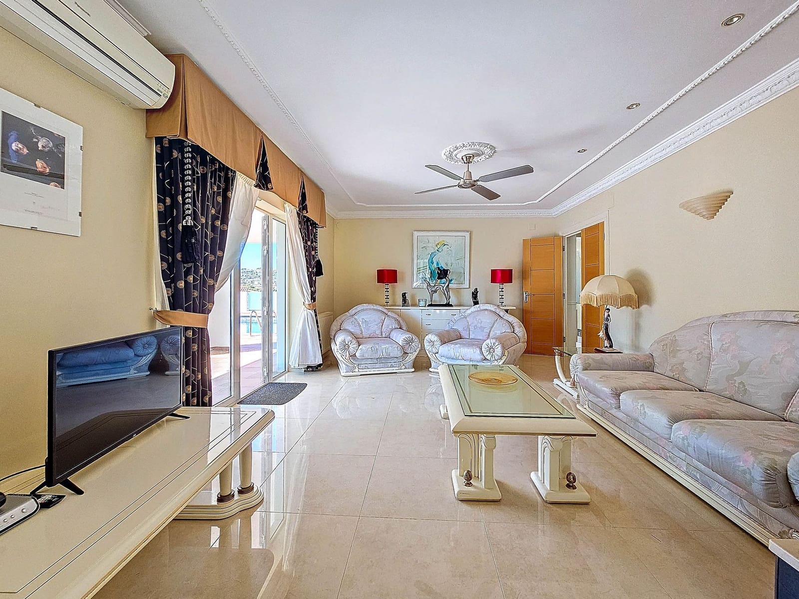 Chalet de 5 habitaciones en Benissa en venta con piscina garaje - 1.399.000 € (Ref: 9114010)