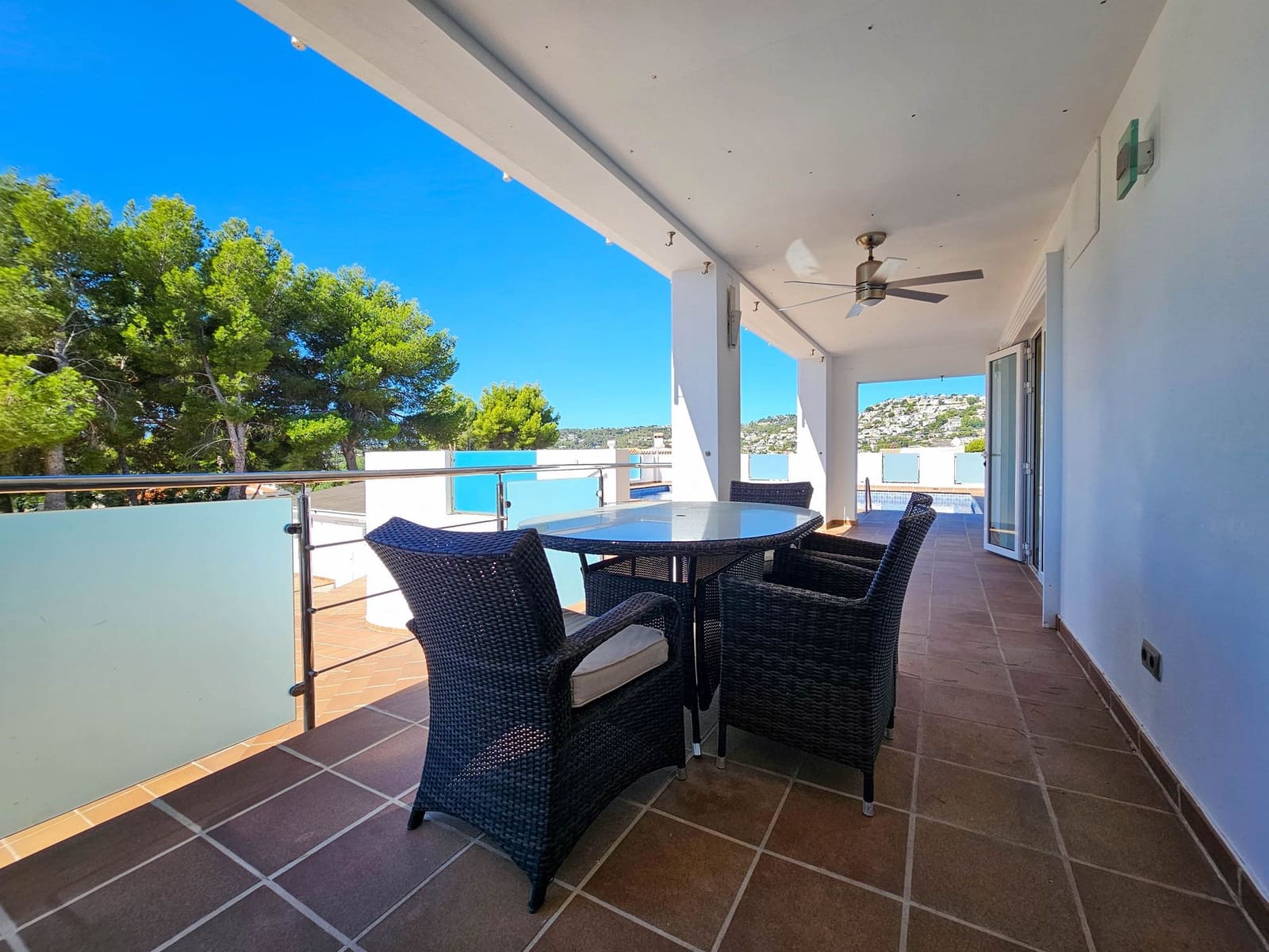 Chalet de 5 habitaciones en Benissa en venta con piscina garaje - 1.399.000 € (Ref: 9114010)