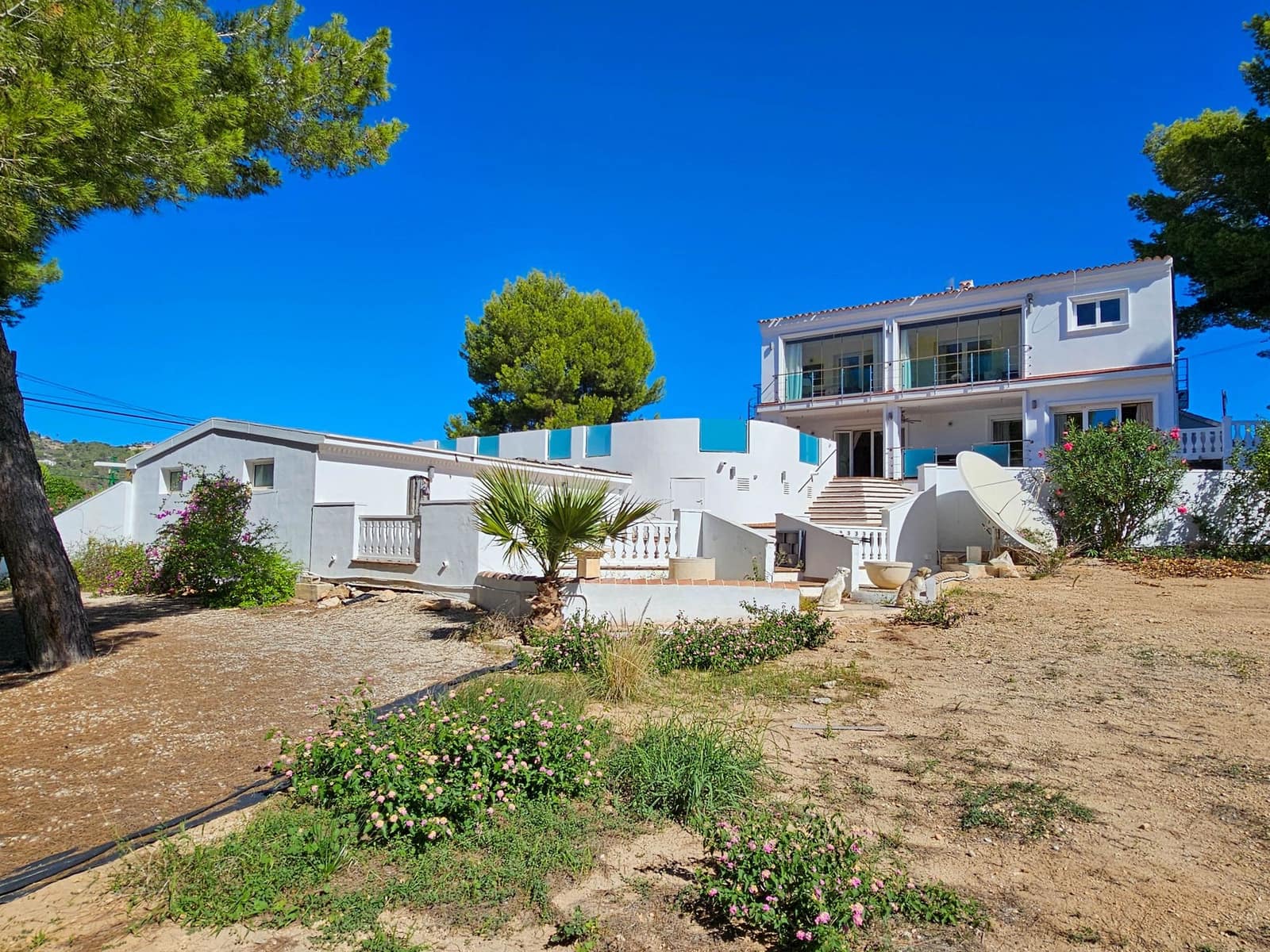 Chalet de 5 habitaciones en Benissa en venta con piscina garaje - 1.399.000 € (Ref: 9114010)