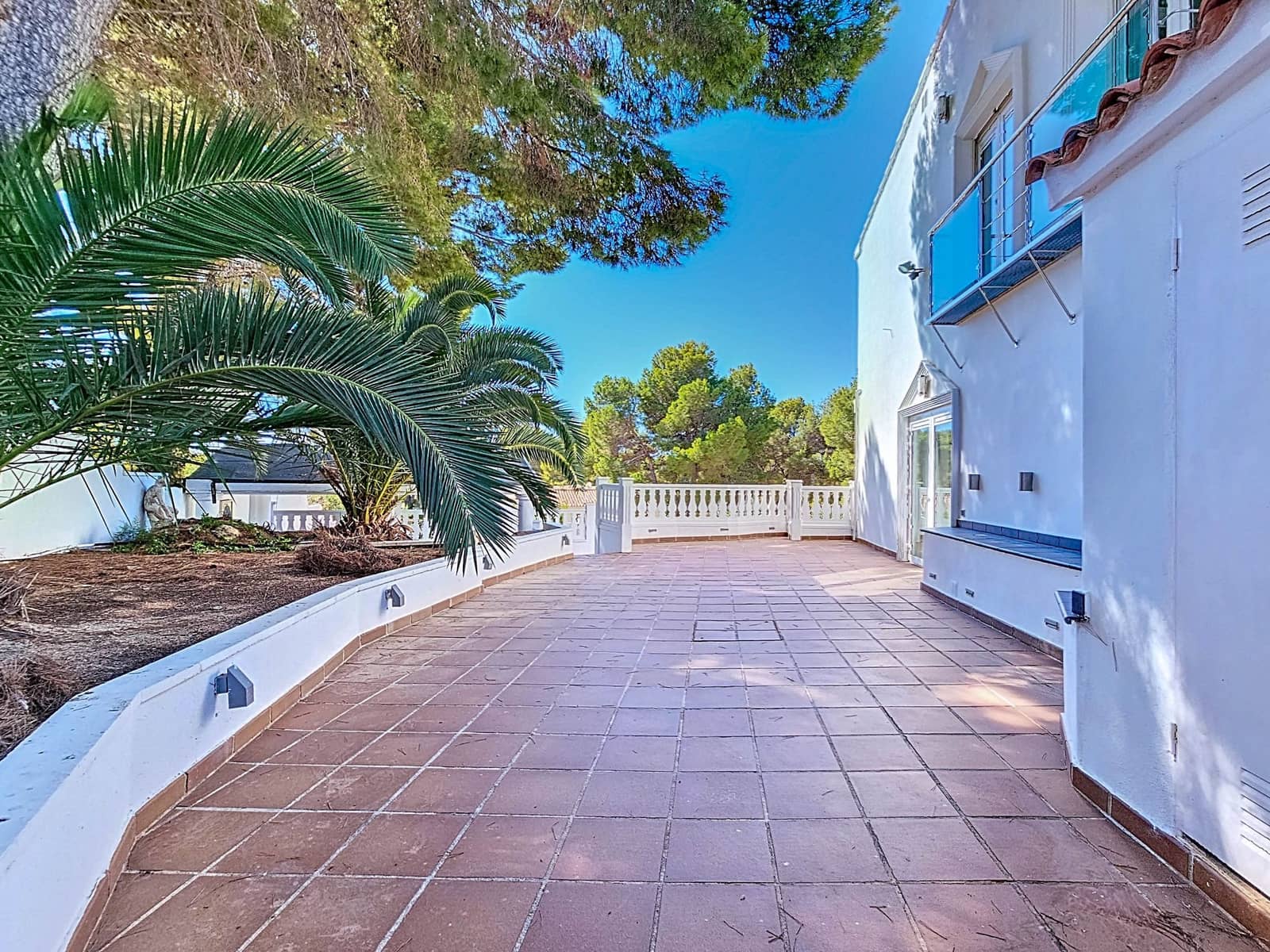 Chalet de 5 habitaciones en Benissa en venta con piscina garaje - 1.399.000 € (Ref: 9114010)