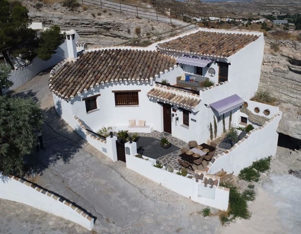 2 soveværelse Hulehus til salg i Galera med garage - € 138.000 (Ref: 9114297)