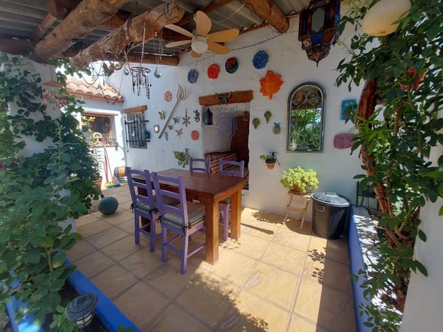 4 quarto Casa de Caverna para venda em Huéscar com garagem - 135 000 € (Ref: 9125644)