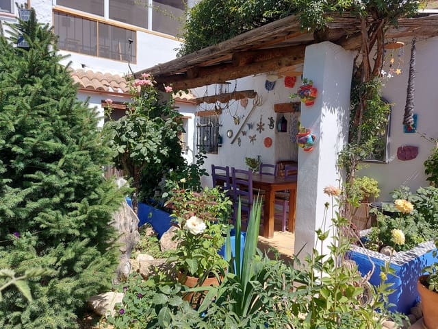 4 quarto Casa de Caverna para venda em Huéscar com garagem - 135 000 € (Ref: 9125644)