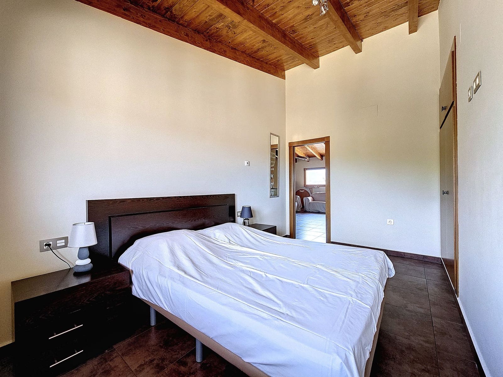 4 soveværelse Finca/Landehus til salg i Pinoso med swimmingpool garage - € 499.500 (Ref: 9125682)