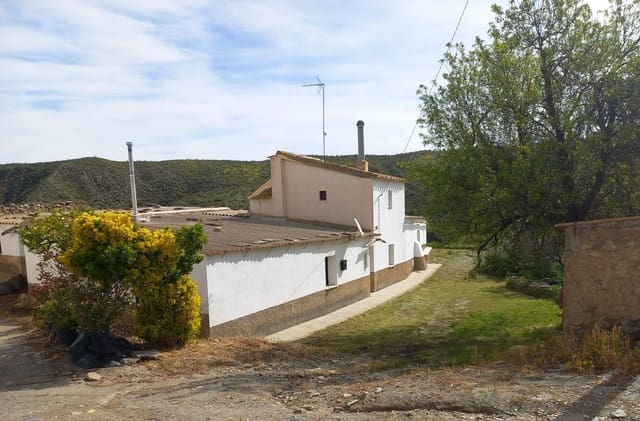 4 soveværelse Finca/Landehus til salg i Rejano, Caniles - € 68.000 (Ref: 9130372)