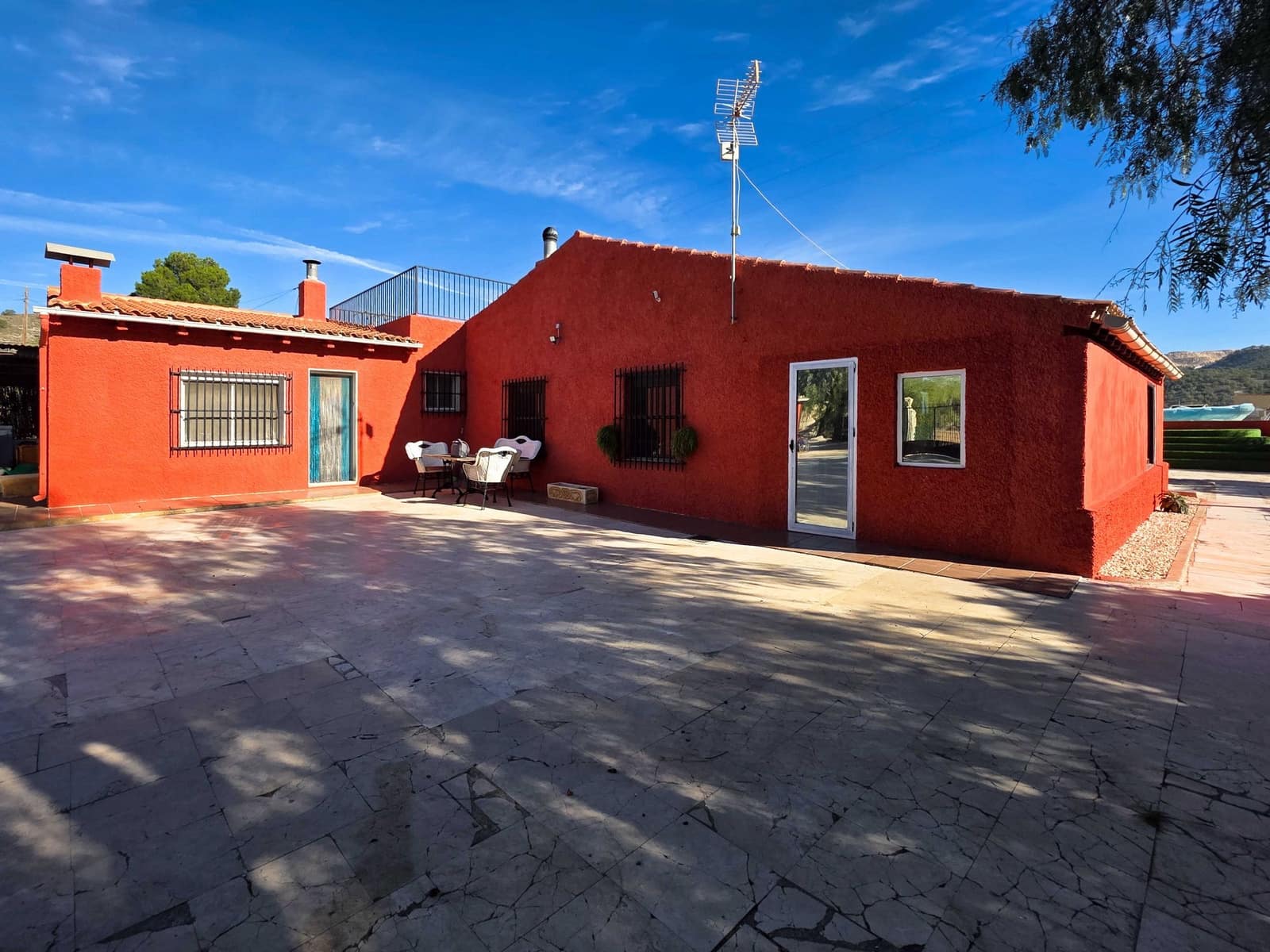 5 bedroom Finca/Country House for sale in L'Alguena / Alguenya with pool garage - € 289,950 (Ref: 9355697)