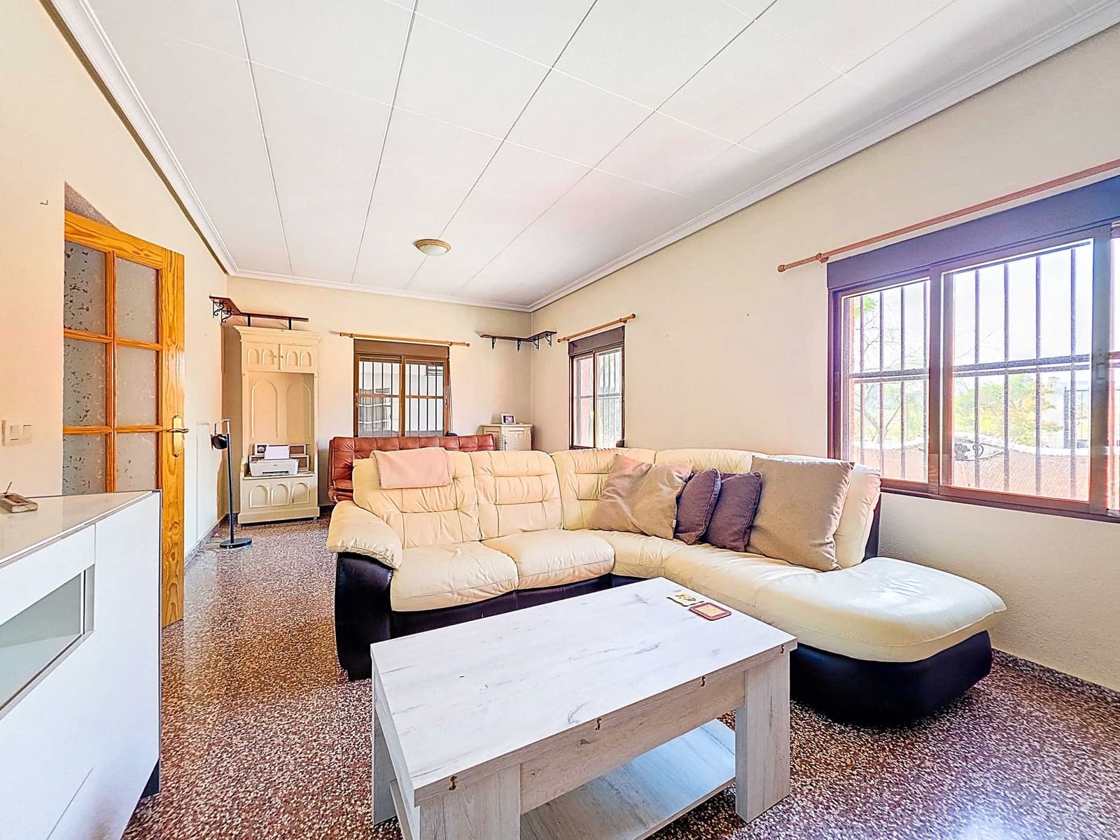 5 bedroom Finca/Country House for sale in L'Alguena / Alguenya with pool garage - € 289,950 (Ref: 9355697)
