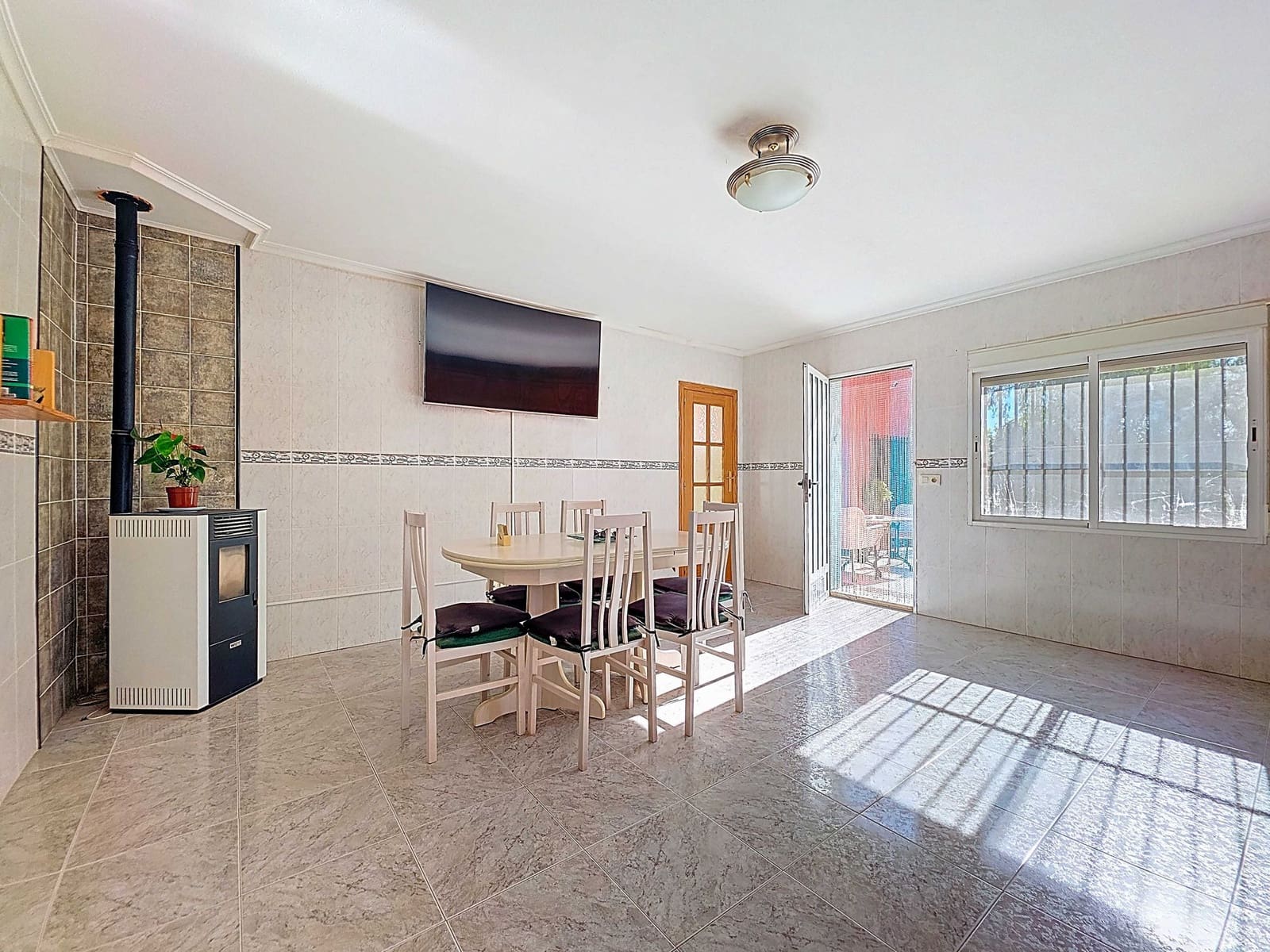 5 bedroom Finca/Country House for sale in L'Alguena / Alguenya with pool garage - € 289,950 (Ref: 9355697)