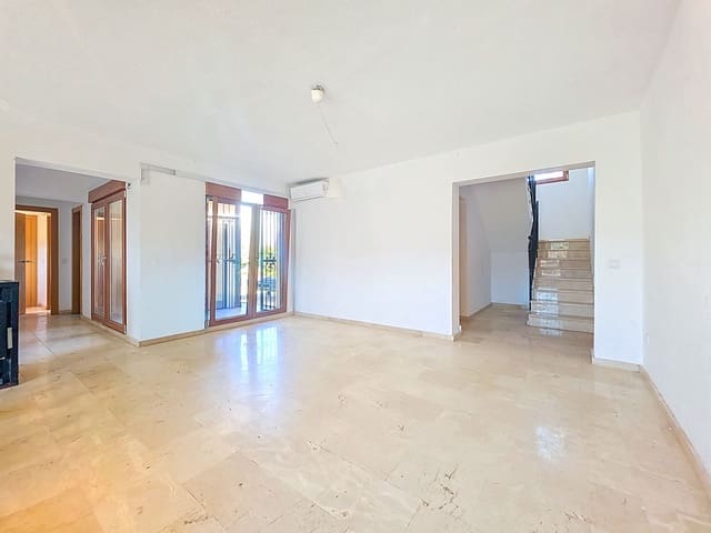 4 makuuhuone Huvila myytävänä paikassa Aspe mukana uima-altaan - 389 950 € (Ref: 9385337)