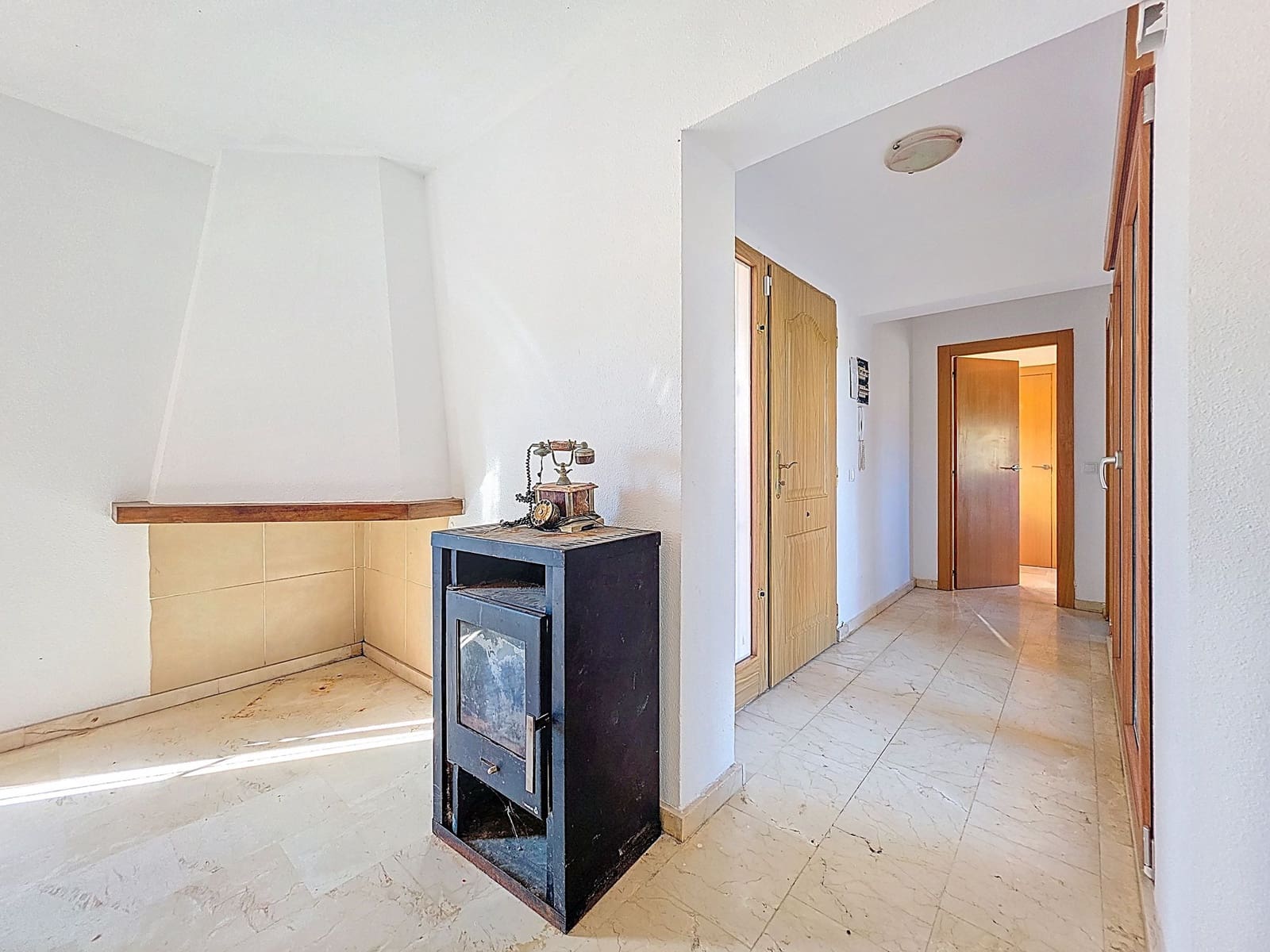 4 makuuhuone Huvila myytävänä paikassa Aspe mukana uima-altaan - 389 950 € (Ref: 9385337)