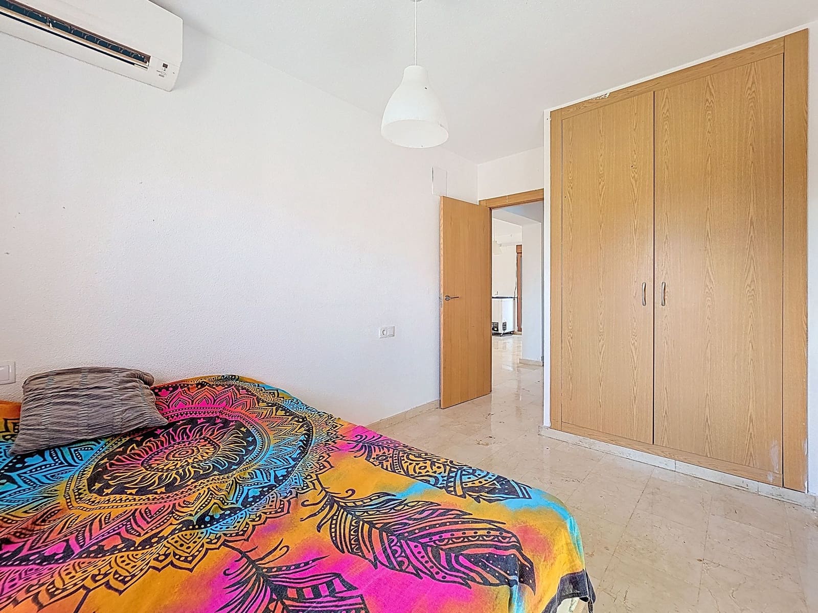 4 makuuhuone Huvila myytävänä paikassa Aspe mukana uima-altaan - 389 950 € (Ref: 9385337)