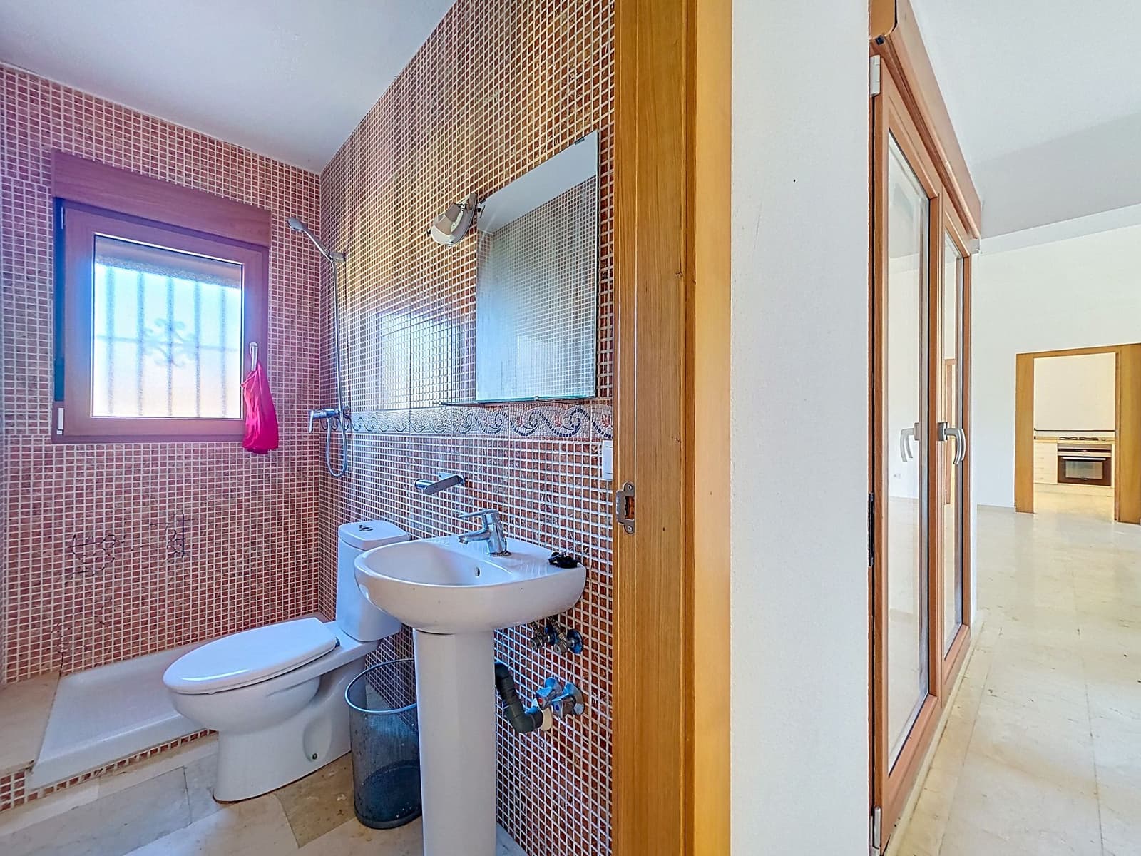 4 makuuhuone Huvila myytävänä paikassa Aspe mukana uima-altaan - 389 950 € (Ref: 9385337)