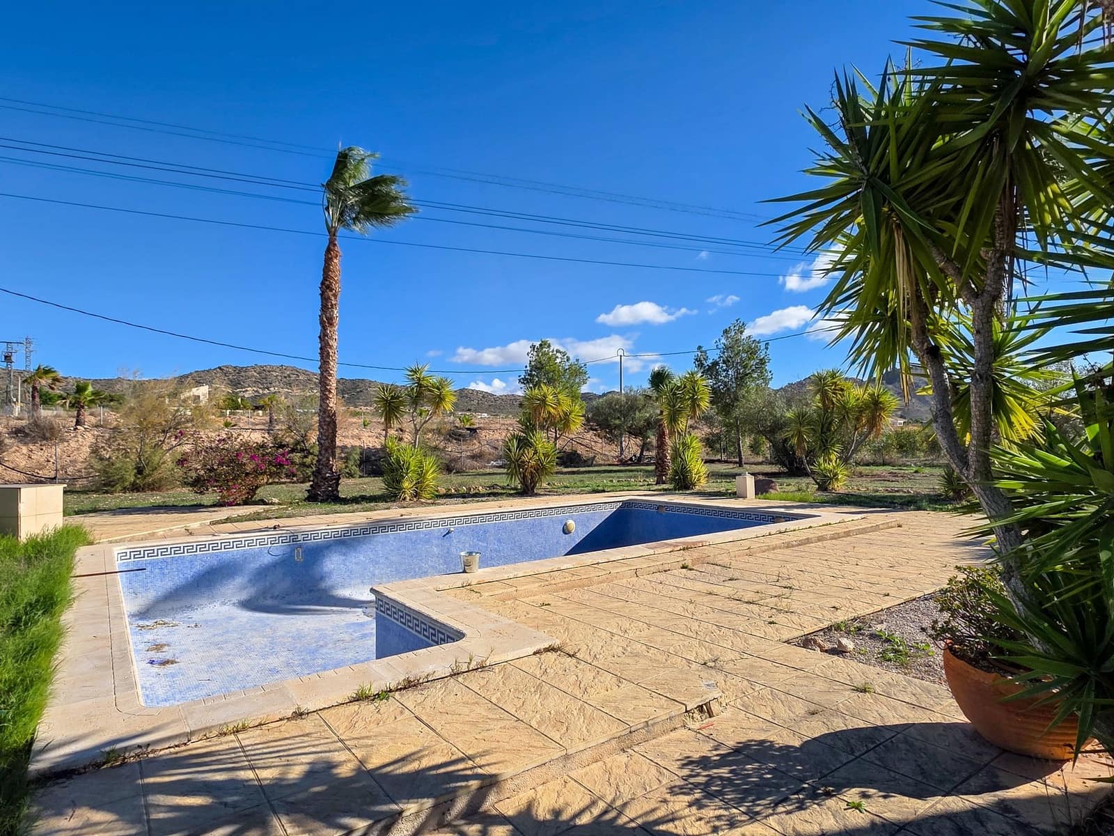 4 makuuhuone Huvila myytävänä paikassa Aspe mukana uima-altaan - 389 950 € (Ref: 9385337)