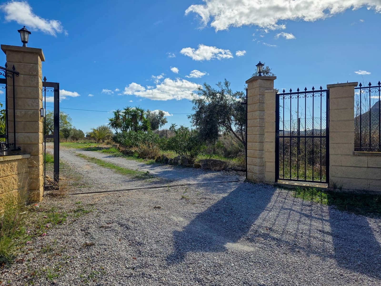 4 makuuhuone Huvila myytävänä paikassa Aspe mukana uima-altaan - 389 950 € (Ref: 9385337)