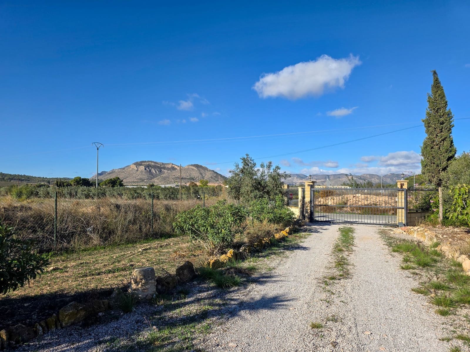 4 makuuhuone Huvila myytävänä paikassa Aspe mukana uima-altaan - 389 950 € (Ref: 9385337)