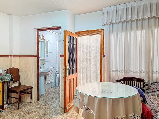 3 soveværelse Byhus til salg i Pinoso - € 89.950 (Ref: 9385348)