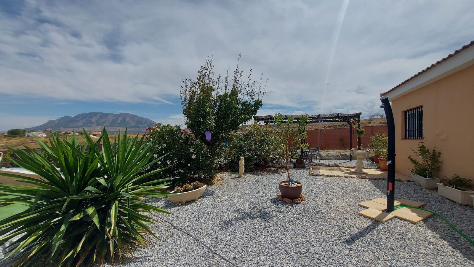 3 bedroom Villa for sale in Freila - € 184,995 (Ref: 9388580)