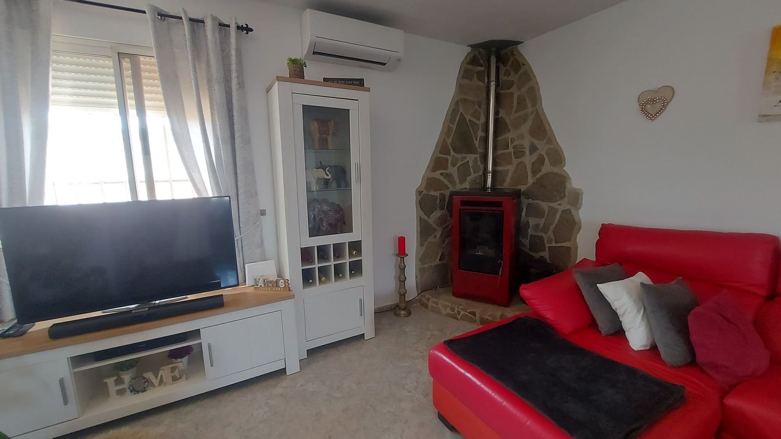 3 bedroom Villa for sale in Freila - € 184,995 (Ref: 9388580)