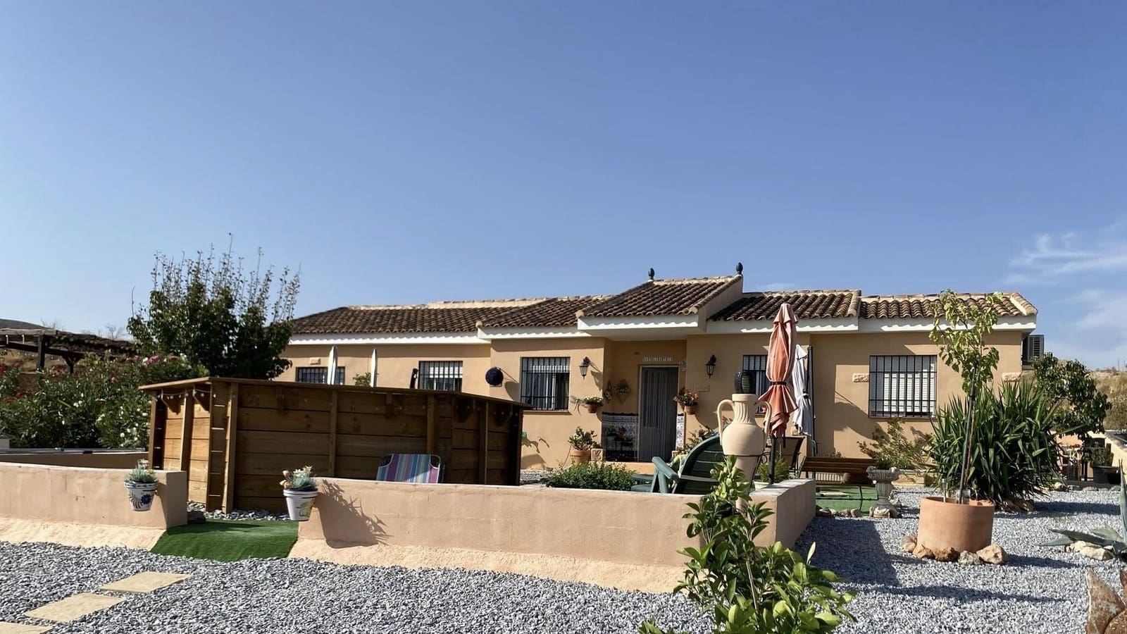 3 bedroom Villa for sale in Freila - € 184,995 (Ref: 9388580)