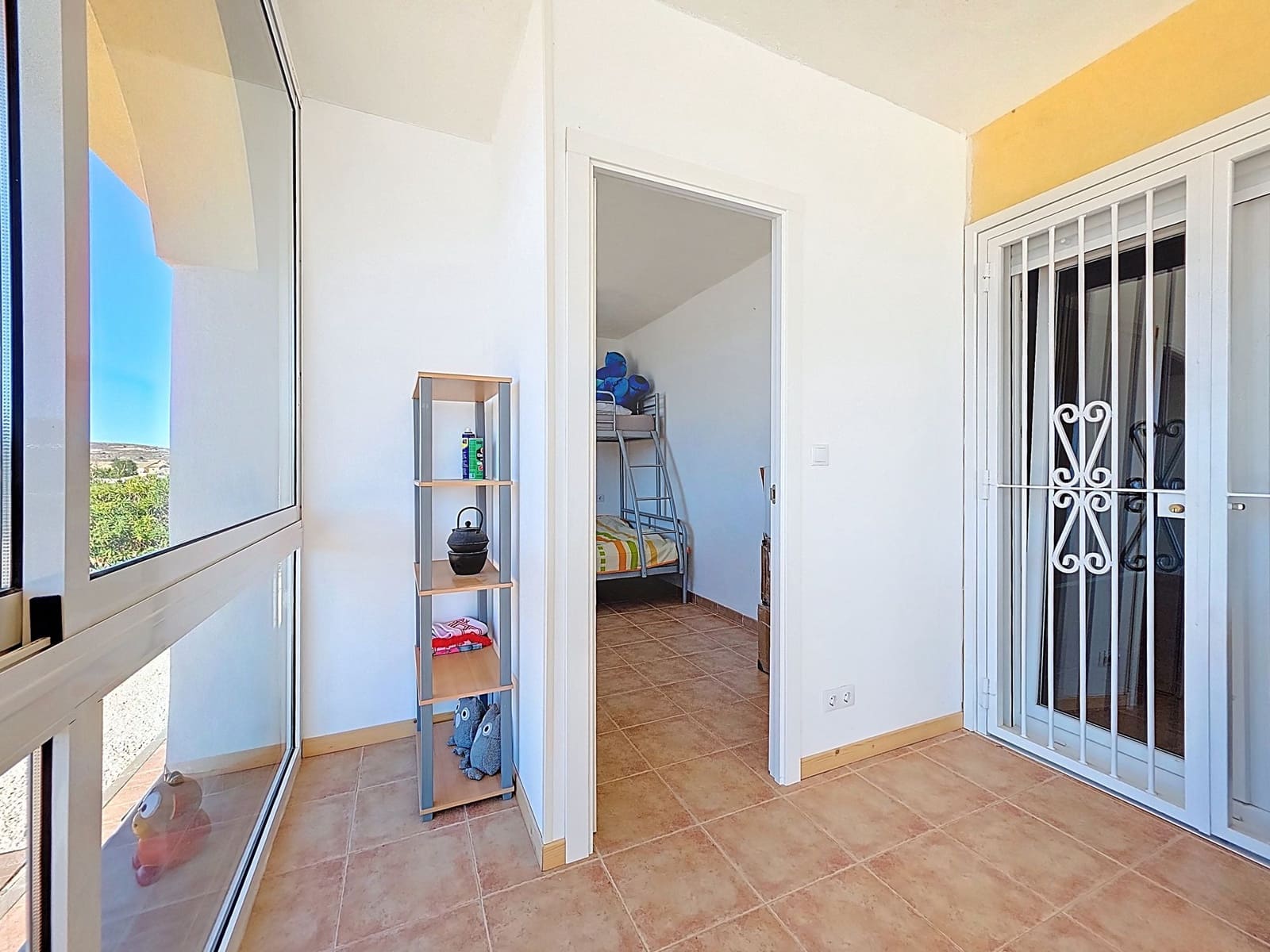 4 bedroom Villa for sale in Jumilla with pool garage - € 299,995 (Ref: 9388588)