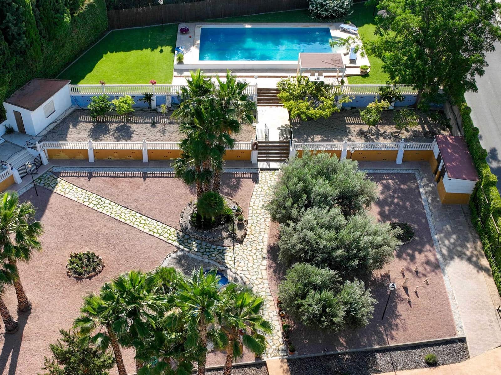 6 sovrum Villa till salu i Elda med pool - 1 099 000 € (Ref: 9388596)