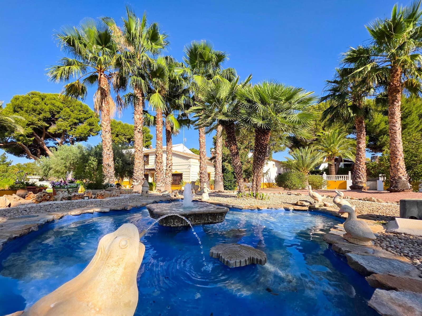 6 sovrum Villa till salu i Elda med pool - 1 099 000 € (Ref: 9388596)