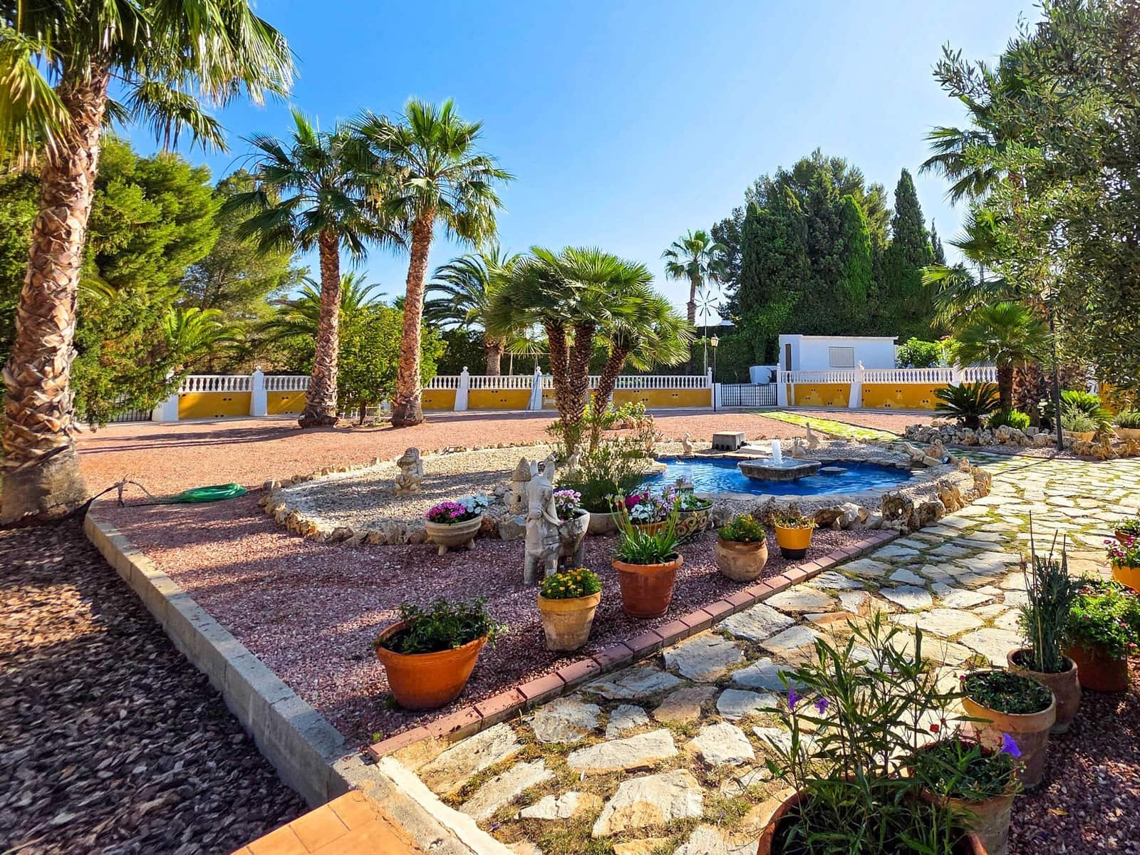 6 sovrum Villa till salu i Elda med pool - 1 099 000 € (Ref: 9388596)