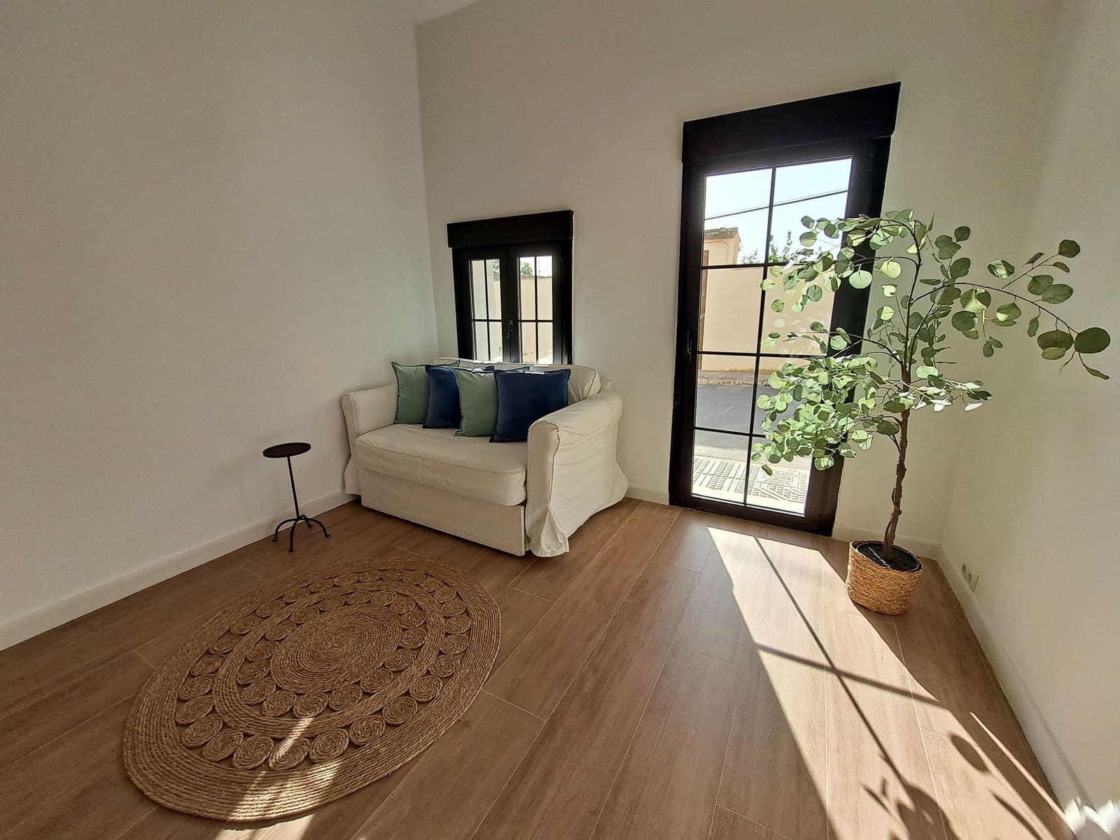 3 bedroom Townhouse for sale in Jumilla with pool - € 229,990 (Ref: 9388597)