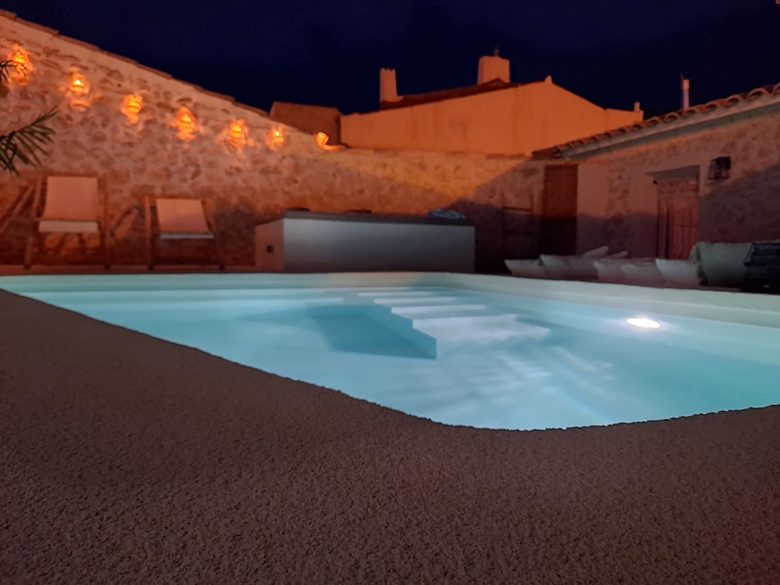 3 bedroom Townhouse for sale in Jumilla with pool - € 229,990 (Ref: 9388597)