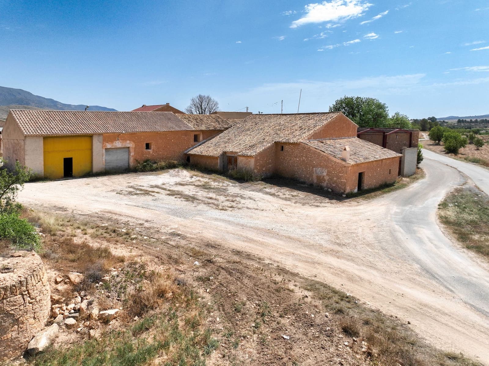 Finca/Landehus til salg i Pinoso med garage - € 310.000 (Ref: 9390427)
