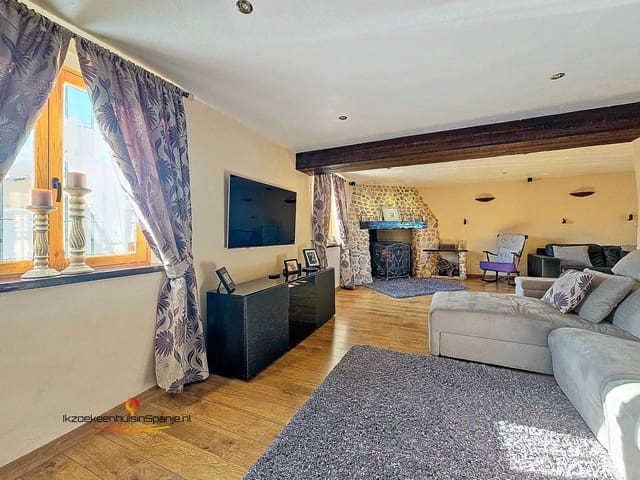 4 bedroom Townhouse for sale in Abanilla with pool - € 385,000 (Ref: 9428225)