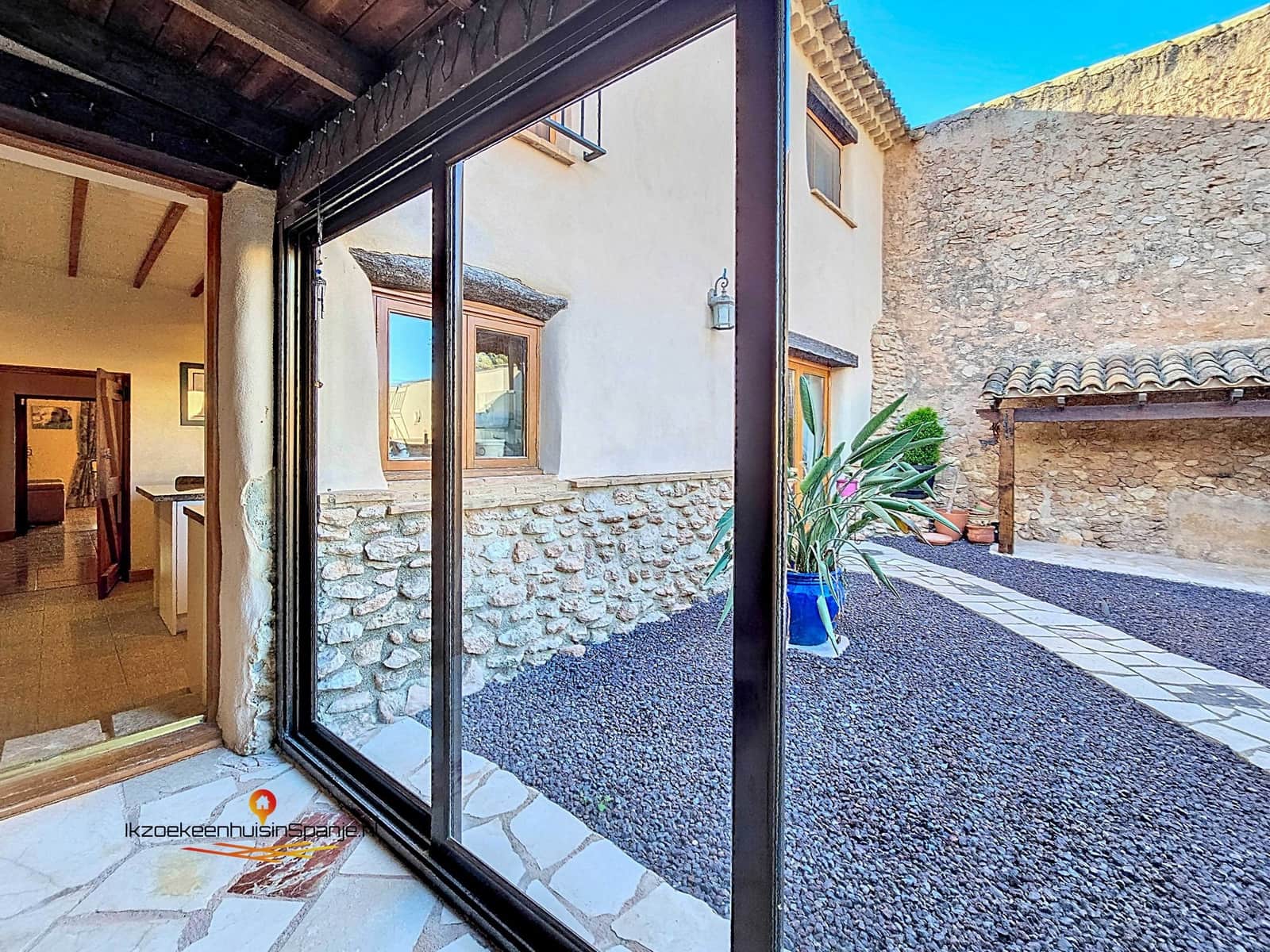 4 bedroom Townhouse for sale in Abanilla with pool - € 385,000 (Ref: 9428225)