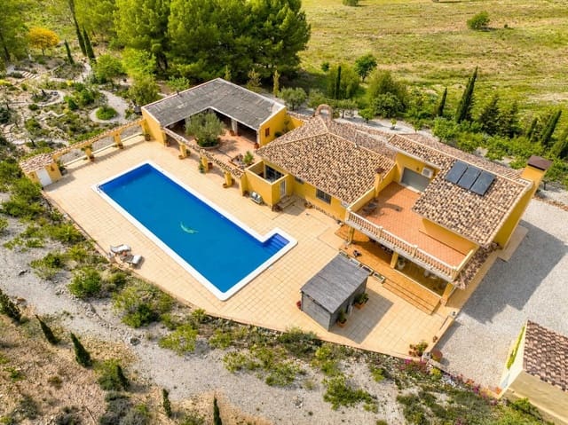 5 soverom Villa til salgs i Pinoso med svømmebasseng - € 649 950 (Ref: 9841472)