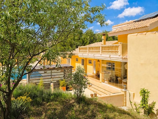5 soverom Villa til salgs i Pinoso med svømmebasseng - € 649 950 (Ref: 9841472)