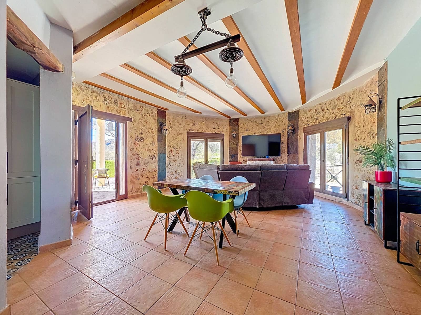 3 bedroom Villa for sale in Villena - € 259,000 (Ref: 9841473)