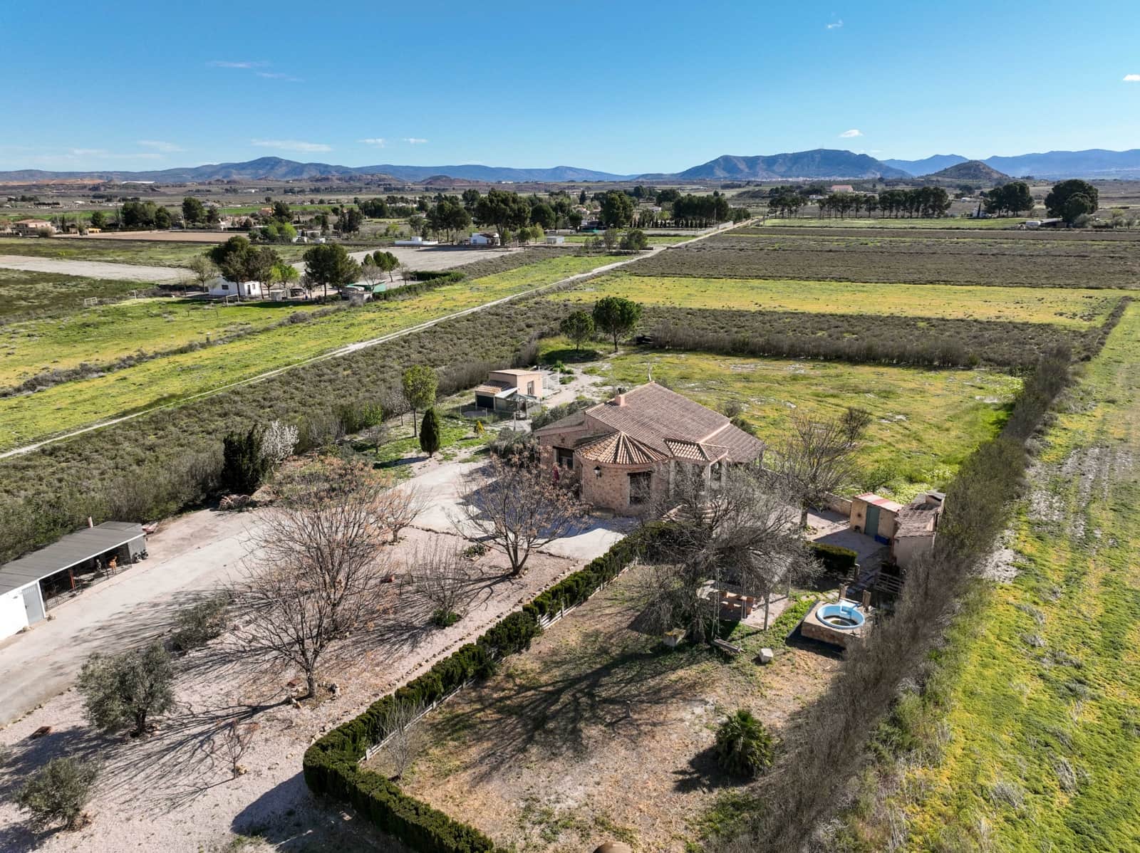 3 bedroom Villa for sale in Villena - € 259,000 (Ref: 9841473)