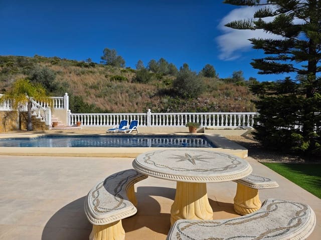 3 camera da letto Villa in vendita in Alcalalí / Alcanalí con piscina - 499.995 € (Rif: 9841475)