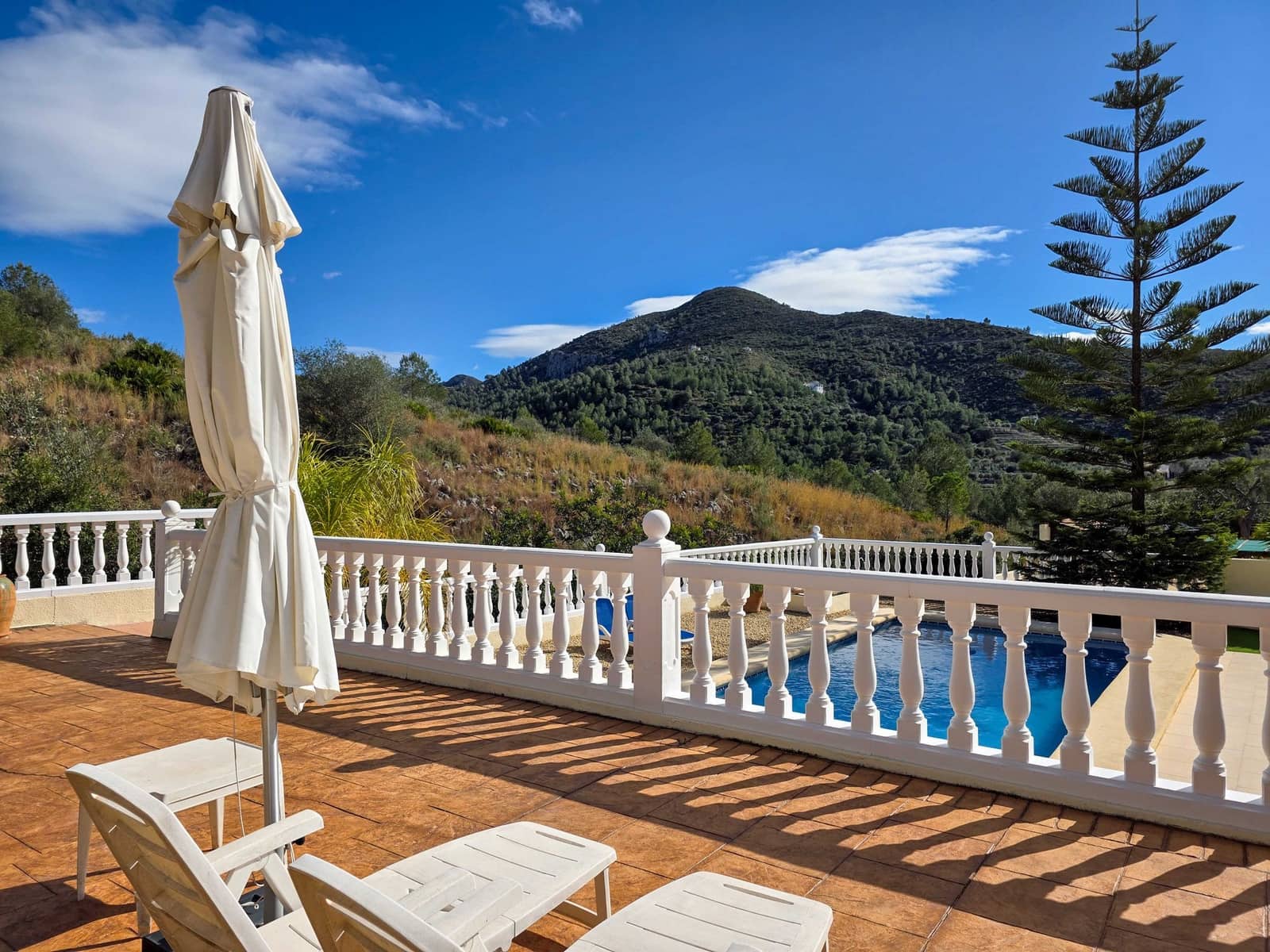 3 bedroom Villa for sale in Alcalali / Alcanali with pool - € 499,995 (Ref: 9841475)