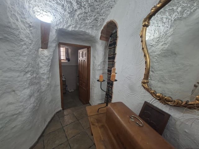 3 soveværelse Hulehus til salg i Huéscar - € 94.950 (Ref: 9841479)