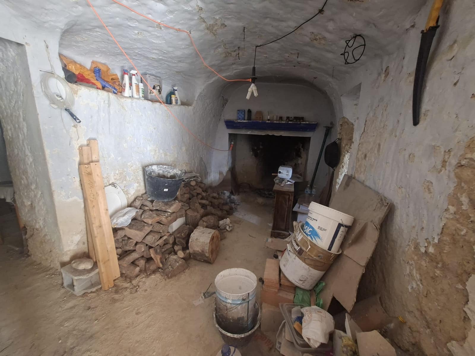 3 bedroom Cave House for sale in Huescar - € 94,950 (Ref: 9841479)