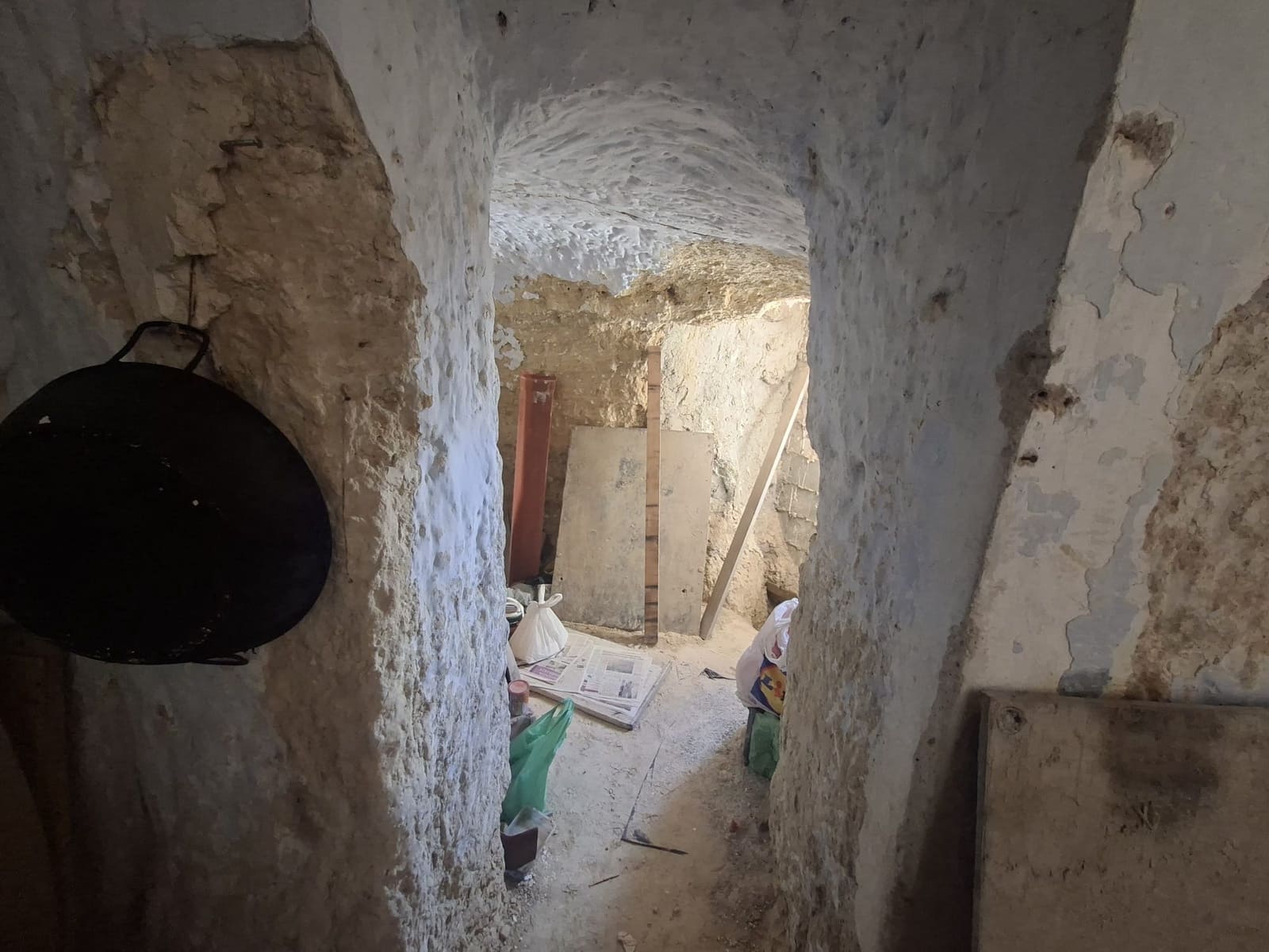 3 bedroom Cave House for sale in Huescar - € 94,950 (Ref: 9841479)