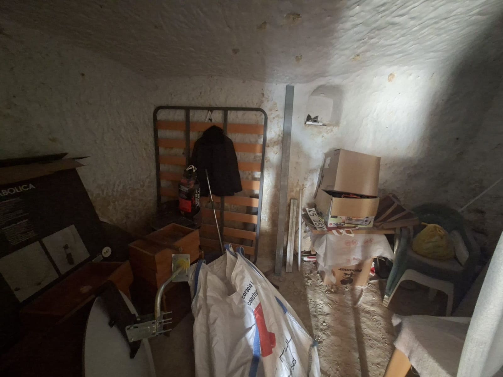 3 bedroom Cave House for sale in Huescar - € 94,950 (Ref: 9841479)