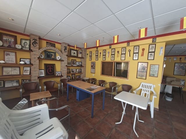 Commercial for sale in Huéscar - € 39,950 (Ref: 9841480)