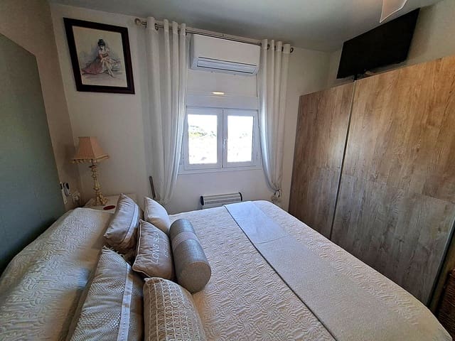 2 slaapkamer Huis te koop in Galera met garage - € 95.000 (Ref: 9841482)