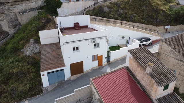 2 slaapkamer Huis te koop in Galera met garage - € 95.000 (Ref: 9841482)