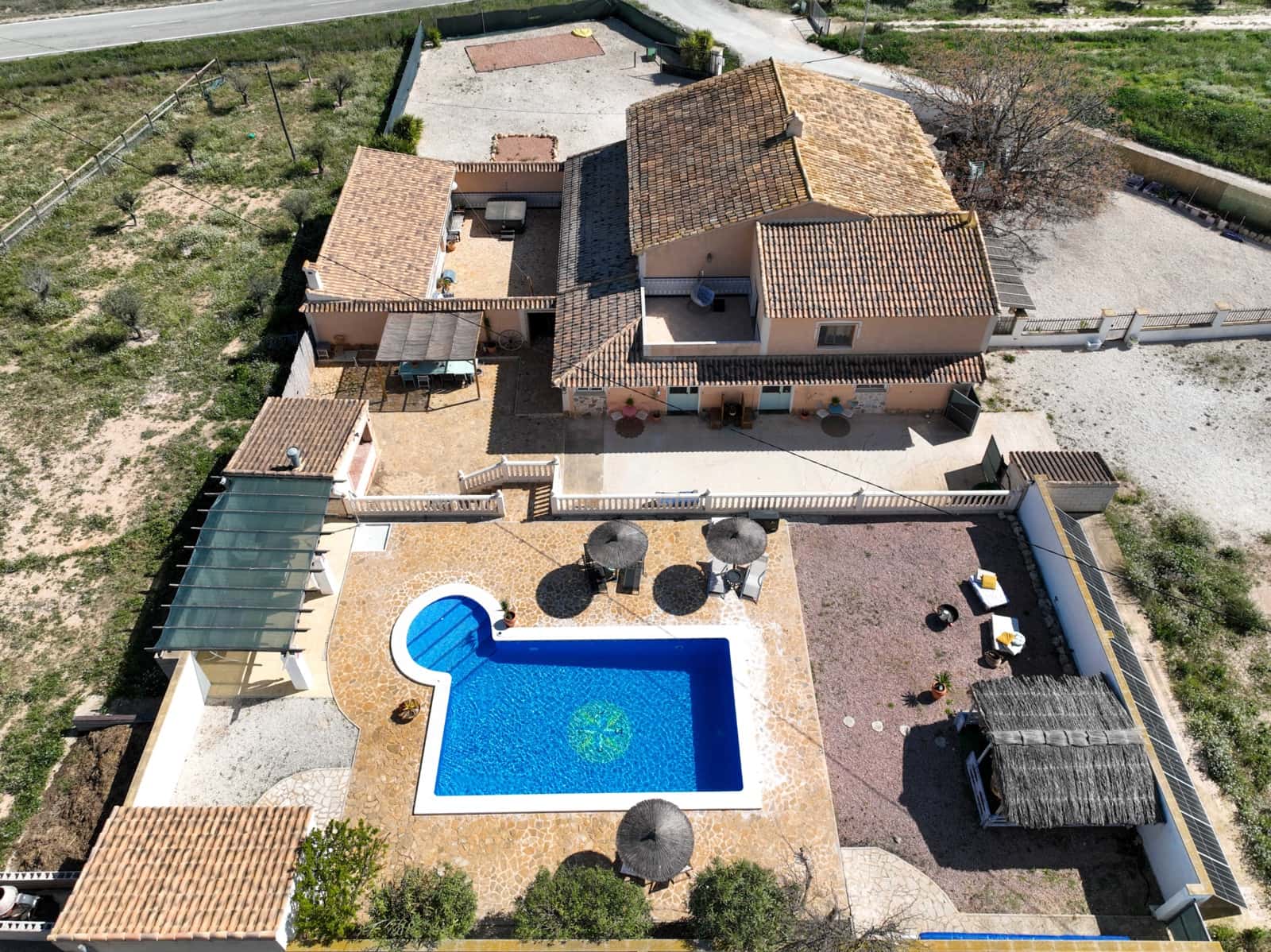 8 bedroom Finca/Country House for sale in Abanilla with pool - € 629,000 (Ref: 9841483)