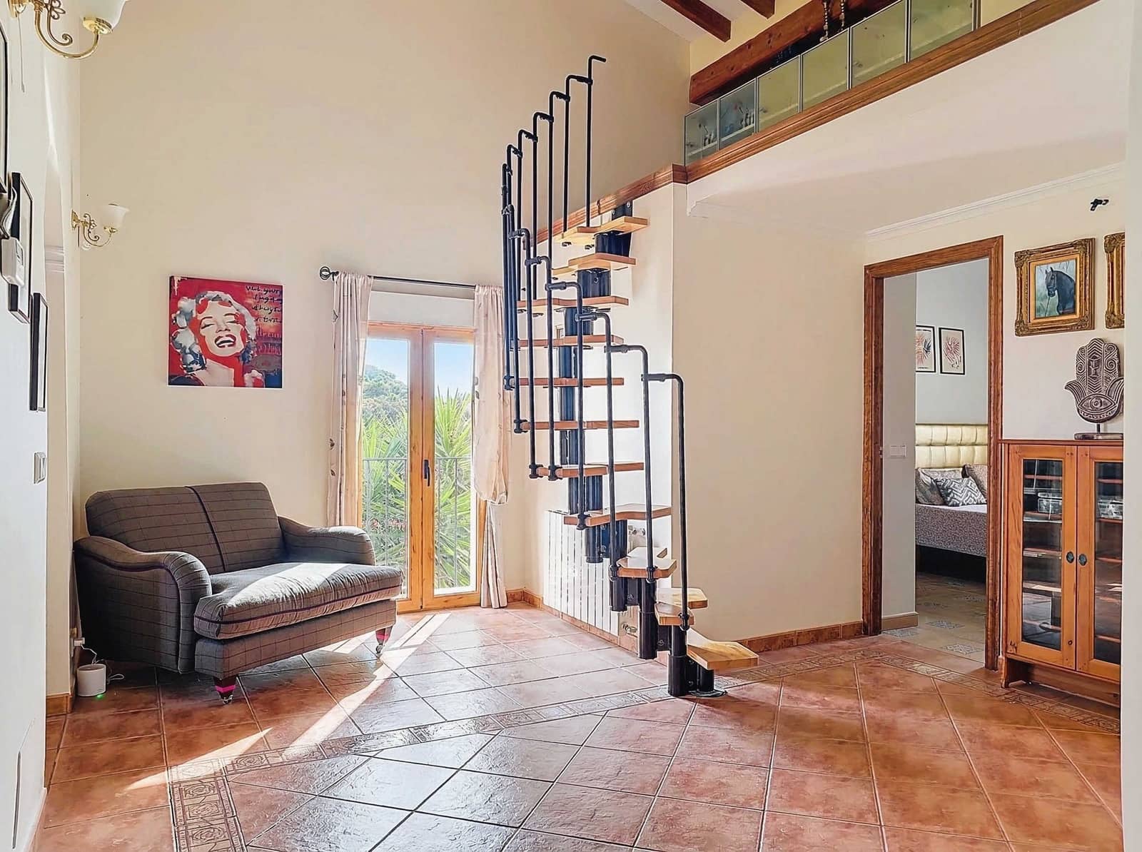 8 bedroom Finca/Country House for sale in Pinoso with pool - € 629,000 (Ref: 9841483)
