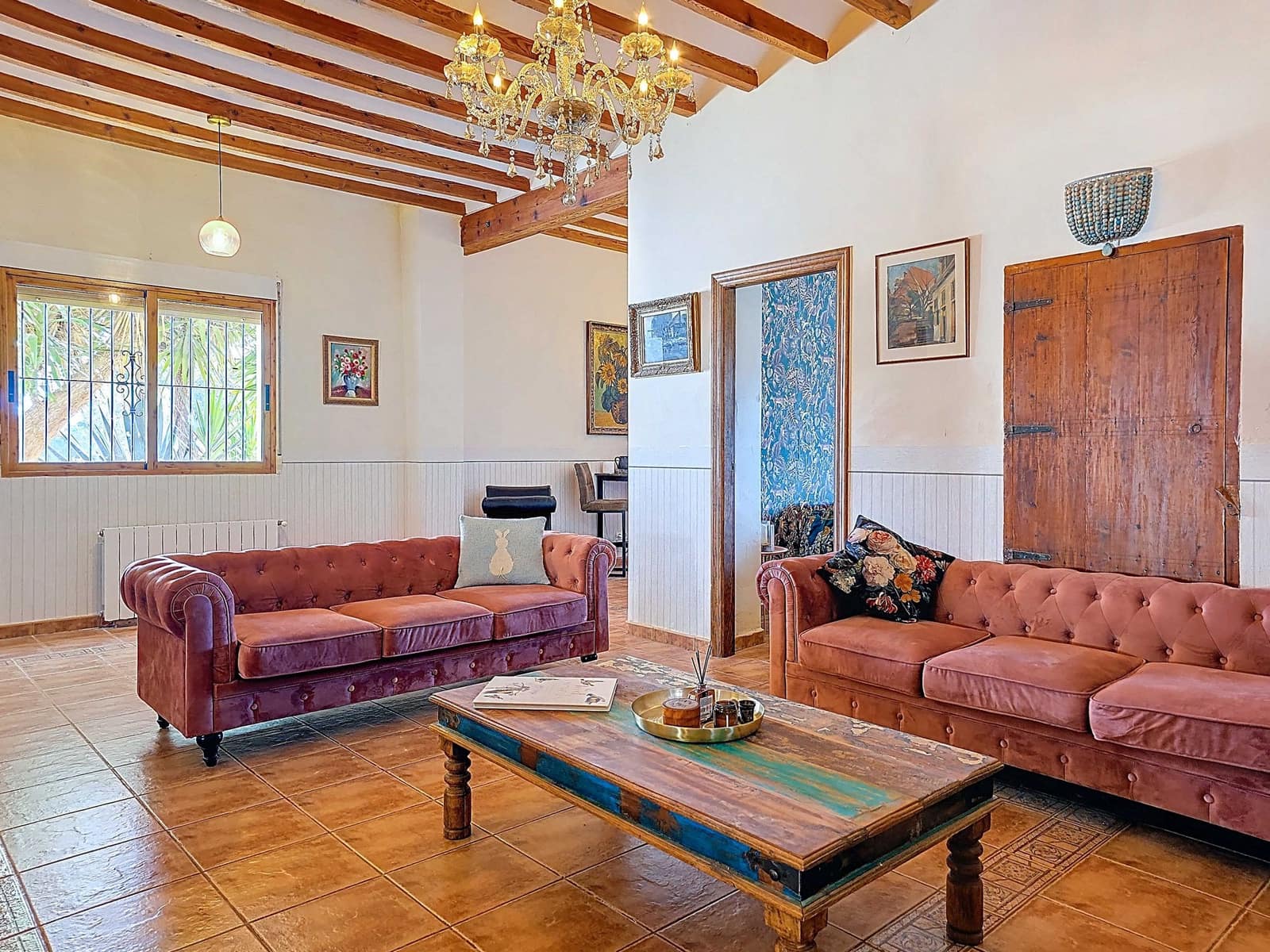 8 bedroom Finca/Country House for sale in Pinoso with pool - € 629,000 (Ref: 9841483)